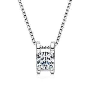 Classic Bull Head Necklace with Moissanite-04